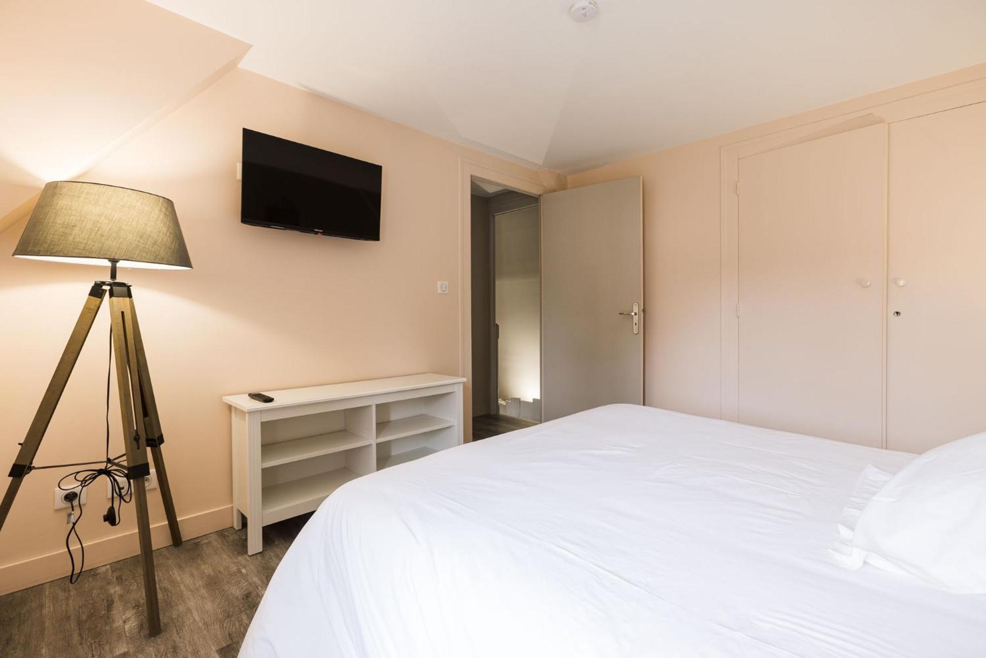 Le Trefle A Quatre Feuilles Hotel Siorac-en-Perigord ภายนอก รูปภาพ