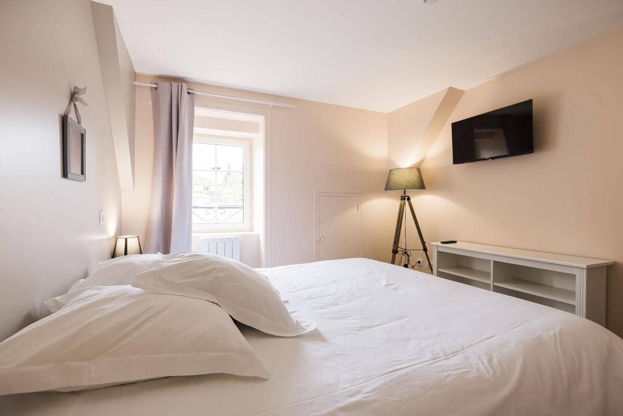 Le Trefle A Quatre Feuilles Hotel Siorac-en-Perigord ภายนอก รูปภาพ