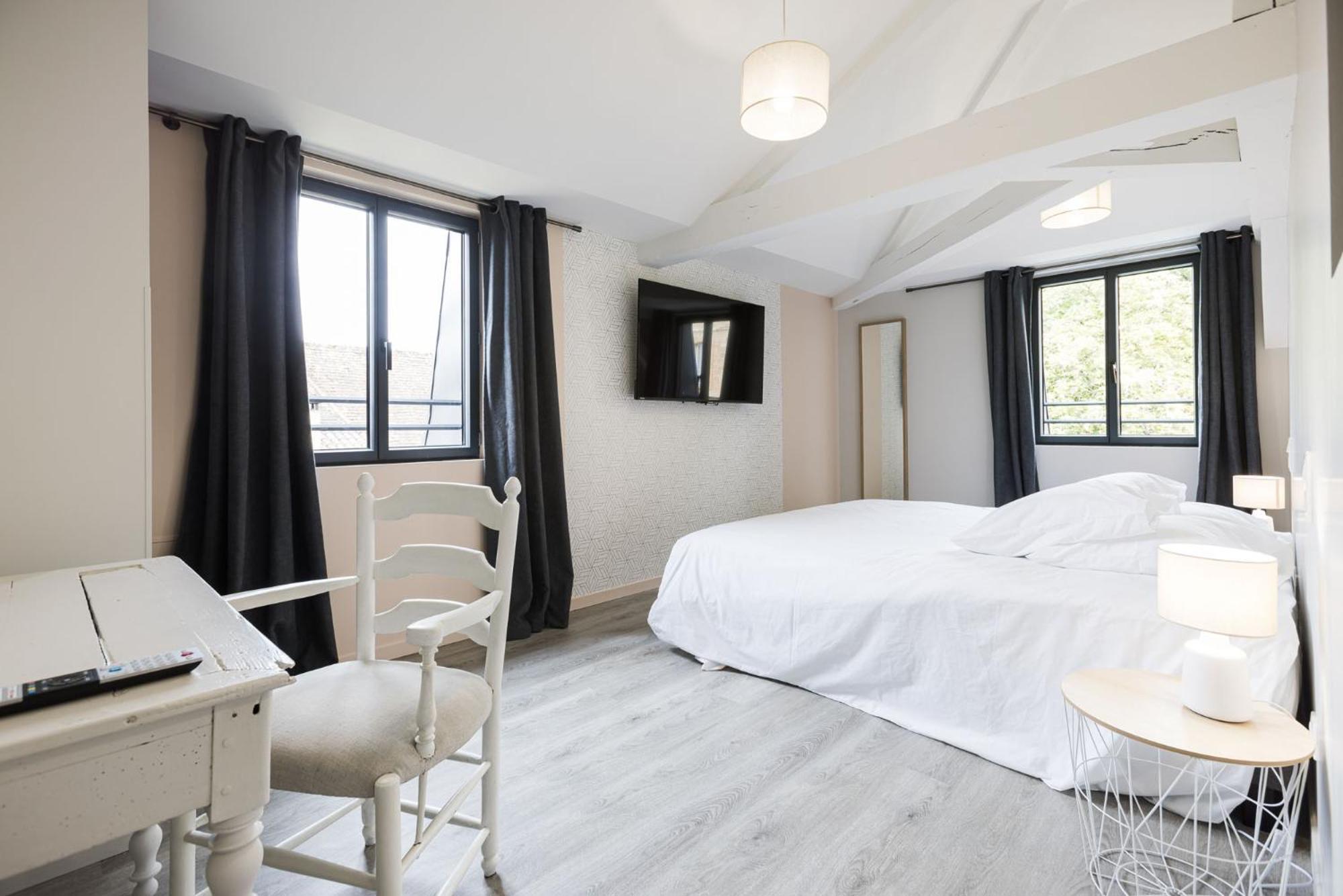 Le Trefle A Quatre Feuilles Hotel Siorac-en-Perigord ภายนอก รูปภาพ