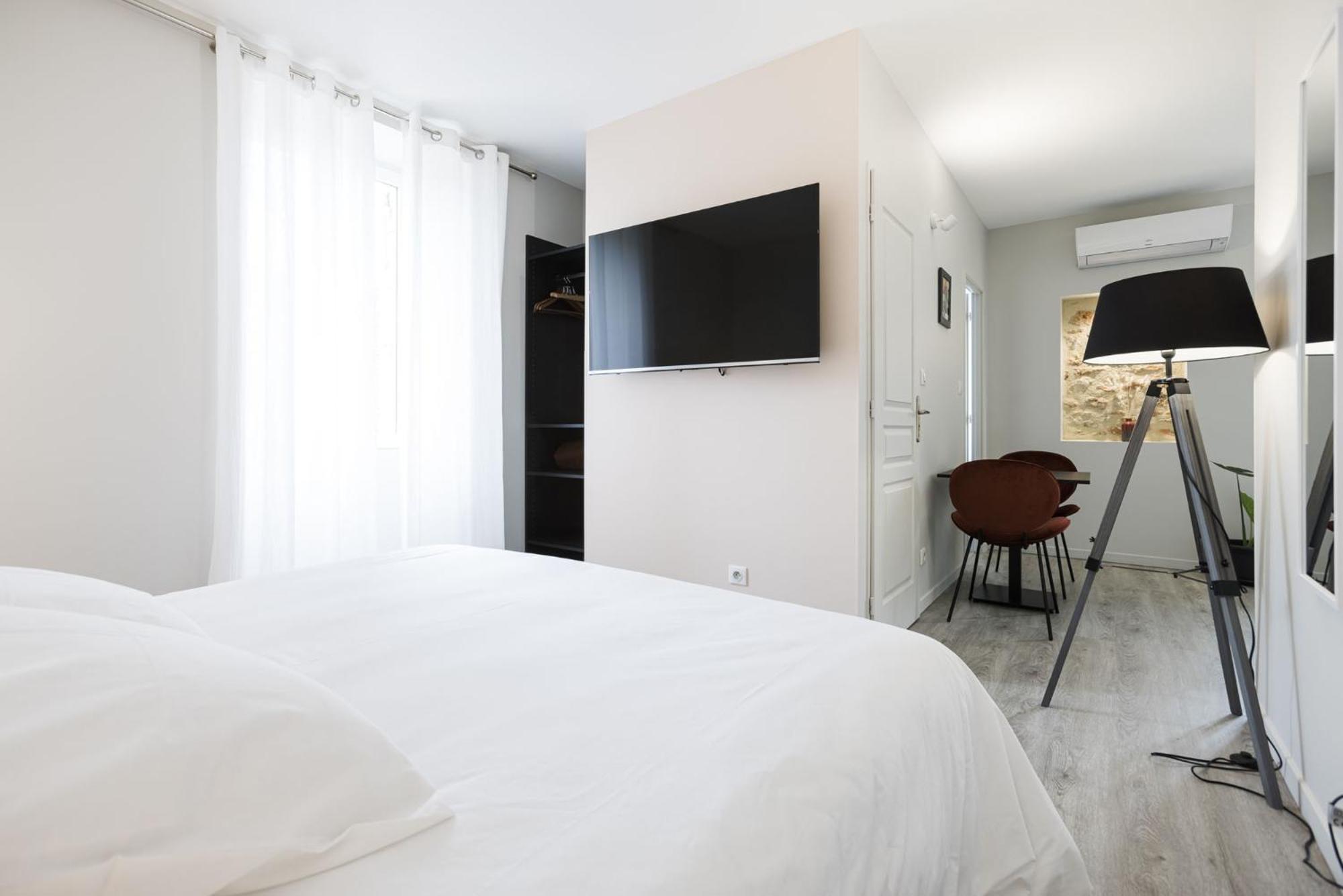 Le Trefle A Quatre Feuilles Hotel Siorac-en-Perigord ภายนอก รูปภาพ
